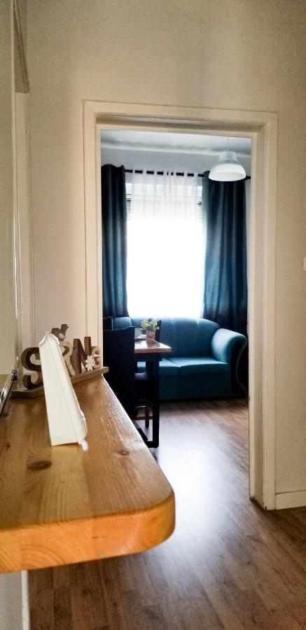 Spacious And Cozy - Ajia