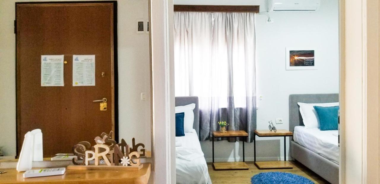 Spacious And Cozy - Ajia Apartman *