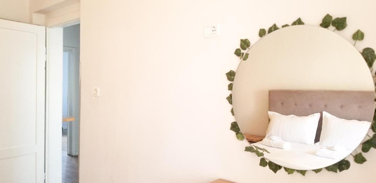 Spacious And Cozy - Ajia Apartman Tirana